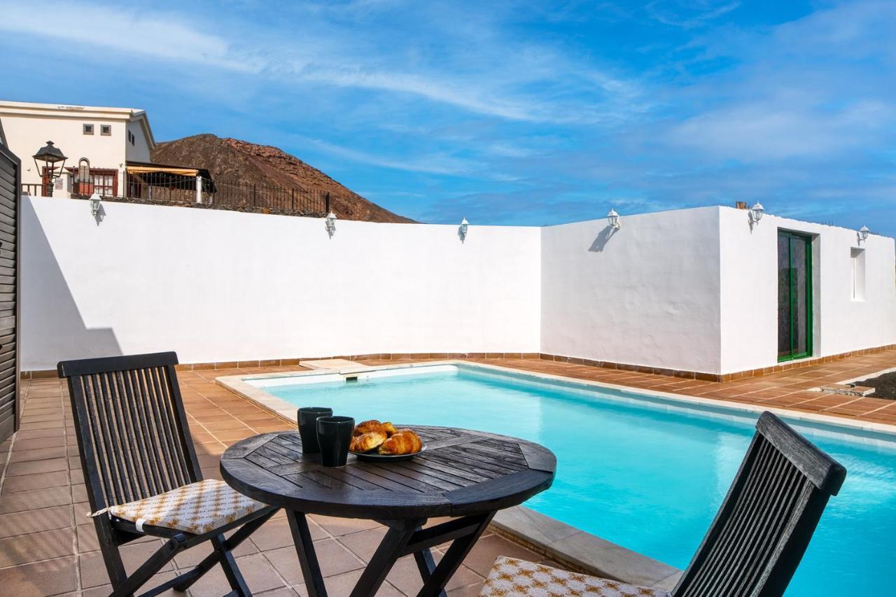 فيلا Casa Fatmar Montana Roja-Piscina Privada بلايا بلانكا المظهر الخارجي الصورة
